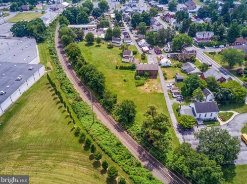 720 Elizabeth St, Lancaster PA  17603-2218 exterior