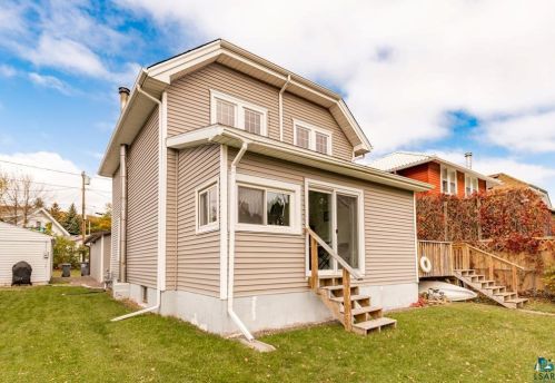 14 Penton Blvd, Duluth MN 55808-1133 exterior