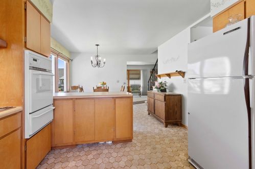 1324 20 St, Manitowoc WI 54220-5643 exterior