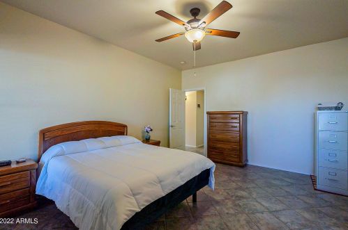 1700 Park Ave, Chandler AZ  85225-1687 exterior