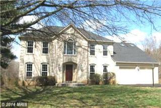 9711 Days Farm Dr, Vienna VA  22182-7304 exterior