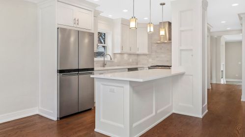 5135 Neenah Ave, Chicago IL  60656-3728 exterior