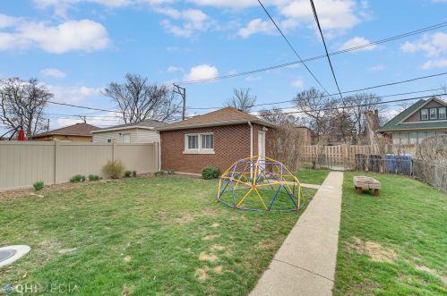 9553 Hoyne Ave, Chicago IL 60643-3320 exterior