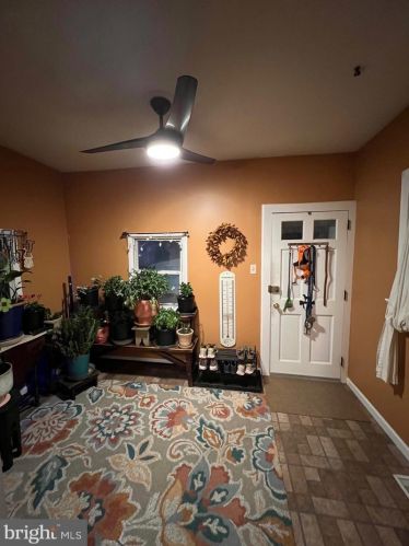 24 Haviland Ave, Camden NJ 08106-1020 exterior