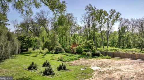 140 Quaker Rd, Princeton NJ 08540-4819 exterior