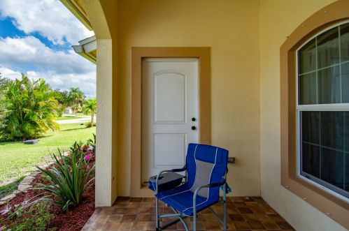 3634 Margela St, Fort Pierce FL 34953 exterior