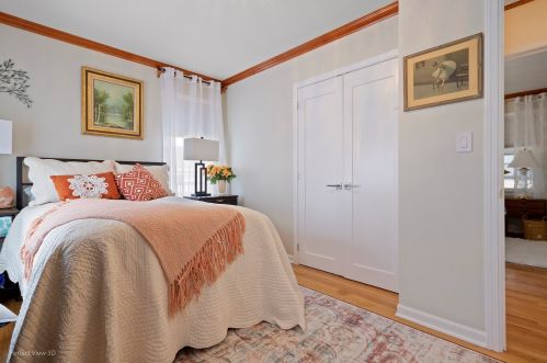 2520 13 Ave, Broadview IL 60153-1407 exterior