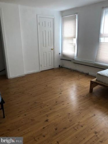 880 Lamberton St, Trenton NJ 08611-3410 exterior