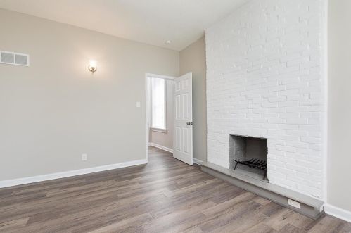 5008 Alabama Ave, Saint Louis MO 63111-3024 exterior