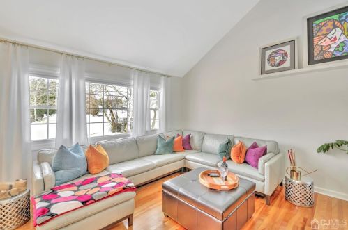 96 Southwood Dr, Old Bridge NJ 08857-1461 exterior