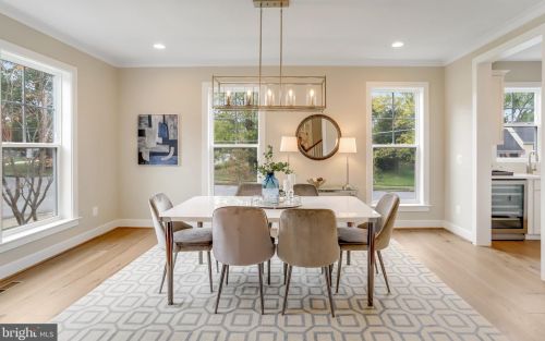 920 Darton Dr, Alexandria VA 22308-2021 exterior