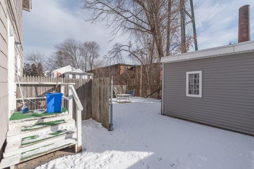 1266 Plainfield St, Providence RI 02909-4630 exterior