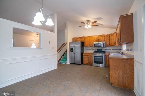 325 Columbus Ave, Littlestown PA 17340-1533 exterior