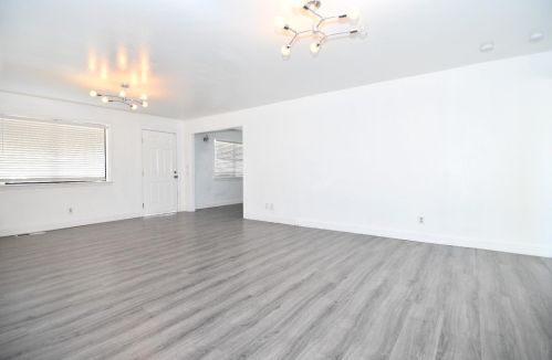 334 Vermont Ave, Turlock CA 95380-5332 exterior