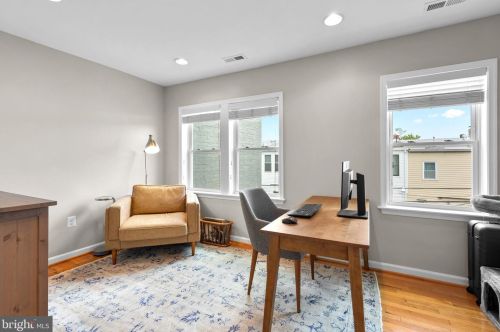 1147 Abbey Pl, Washington DC exterior