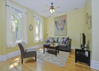 1552 Honore St, Chicago IL  60622-2028 exterior