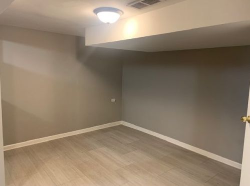 8444 Buffalo Ave, Chicago IL  60617-2609 exterior