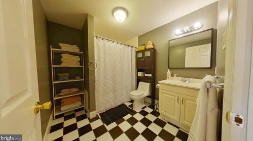 2039 Federal St, Philadelphia PA 19146-2829 exterior