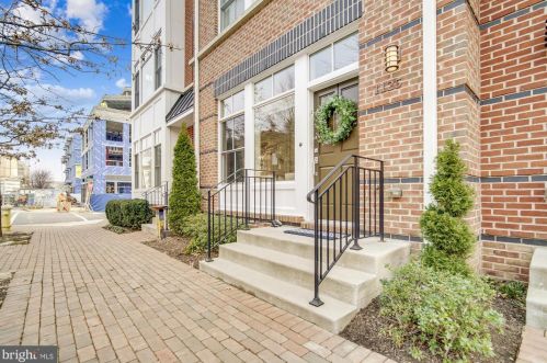 1125 Royal St, Alexandria VA 22314-4310 exterior