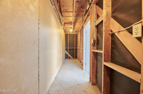 4234 42nd Pl, Phoenix AZ  85018-4290 exterior