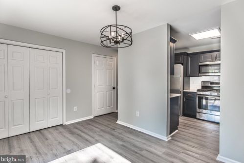 1915 Franklin St, Philadelphia PA 19122-2015 exterior