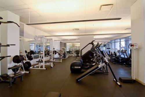 333 Canal St, Chicago IL 60606-1368 exterior