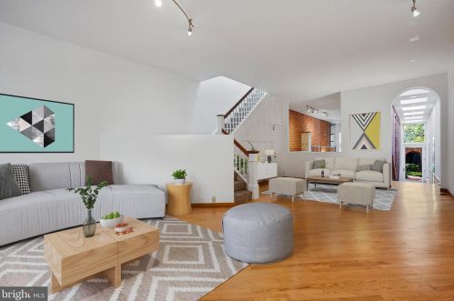 13 9, Washington DC 20001-4427 exterior