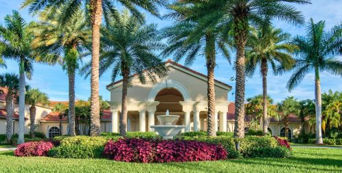 307 Breezy Pt Loop, Fort Pierce FL 34986-2668 exterior