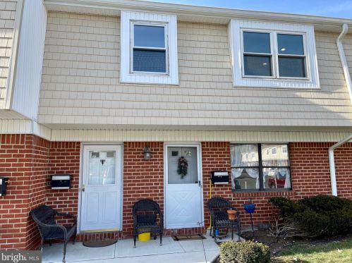 1004 Silver Ct, Trenton NJ  08690-3522 exterior