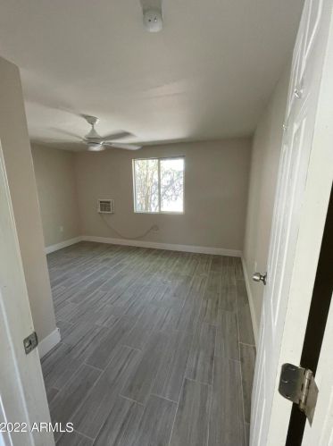 8816 1st St, Phoenix AZ  85020-2802 exterior