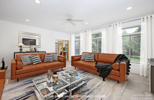 301 Fairways Ln, Lyndon Twp MI 48118-2130 exterior