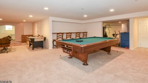 1 Briarcliffe Dr, Scotch Plains NJ 07076-2314 exterior