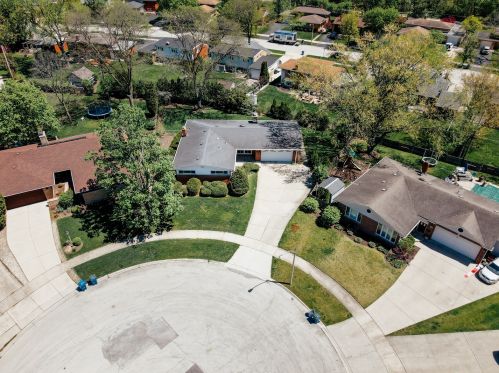 416 Atwater Ave, Elmhurst, IL 60126-3613