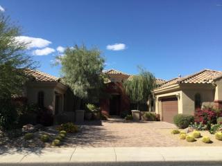 3848 Expedition Way, Phoenix AZ  85050-5482 exterior