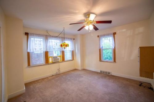 3034 Shadeland Ave, Pittsburgh PA 15212-2571 exterior