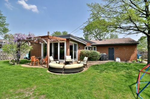 405 Church St, Elmhurst IL 60126-3644 exterior