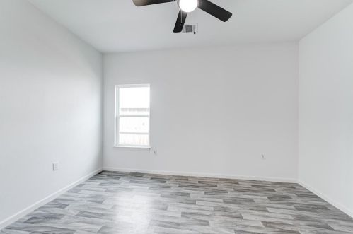 16401 Eastchase, Montgomery TX 77316-6703 exterior