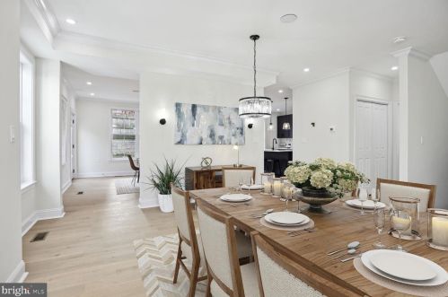 401 Boyd Ave, Silver Spring MD 20912-5404 exterior