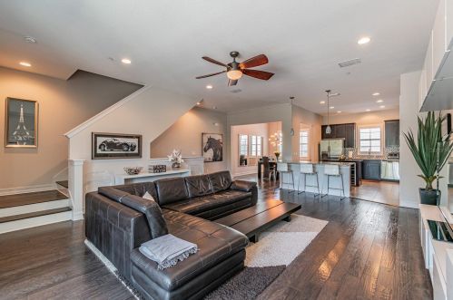 218 Audubon Ave, Tampa FL  33609-3211 exterior