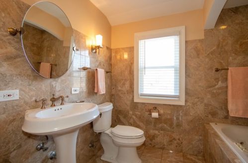 1634 76 Ct, Chicago IL 60707-3012 exterior