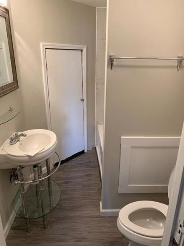 2735 Shelly St, Pittsburgh PA  15203-2514 exterior