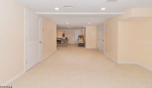 1 Briarcliffe Dr, Scotch Plains NJ 07076-2314 exterior