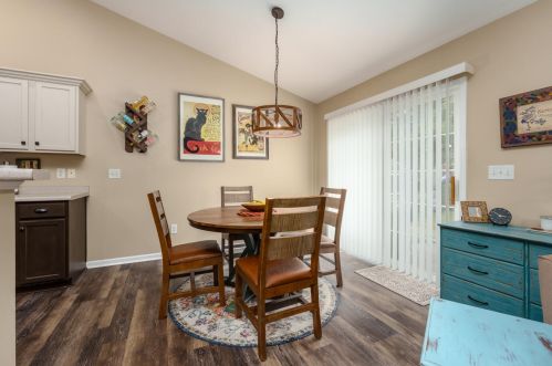 7362 Milan Dr, Kalamazoo MI 49024-3052 exterior