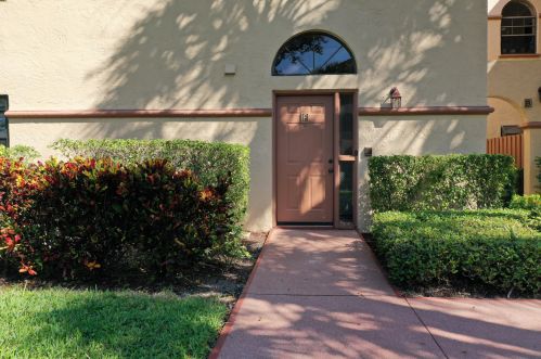 5251 Europa Dr, Boynton Beach, FL 33437-2151