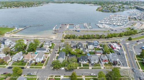 908 13th Ave, Belmar NJ  07719-2805 exterior