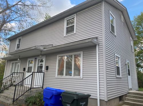 41 Beaudry St, Springfield MA  01151-1703 exterior