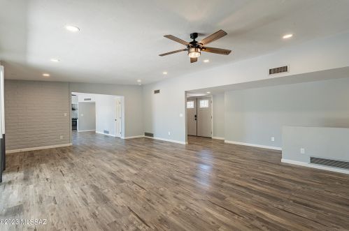 1959 Omar Dr, Tucson AZ  85704-1242 exterior