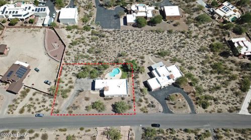 4670 Paseo De Los Cerritos, Tucson AZ 85745-9552 exterior