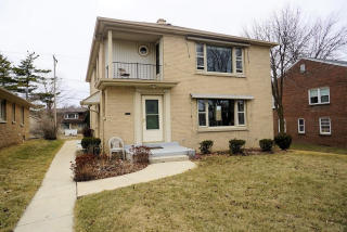 3235 35th St, Milwaukee WI  53215-4127 exterior