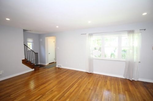 6108 Stanton Ave, Pittsburgh, PA 15206-2266